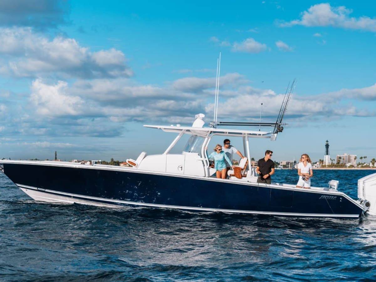 Jupiter 40  Salt Water Sportsman