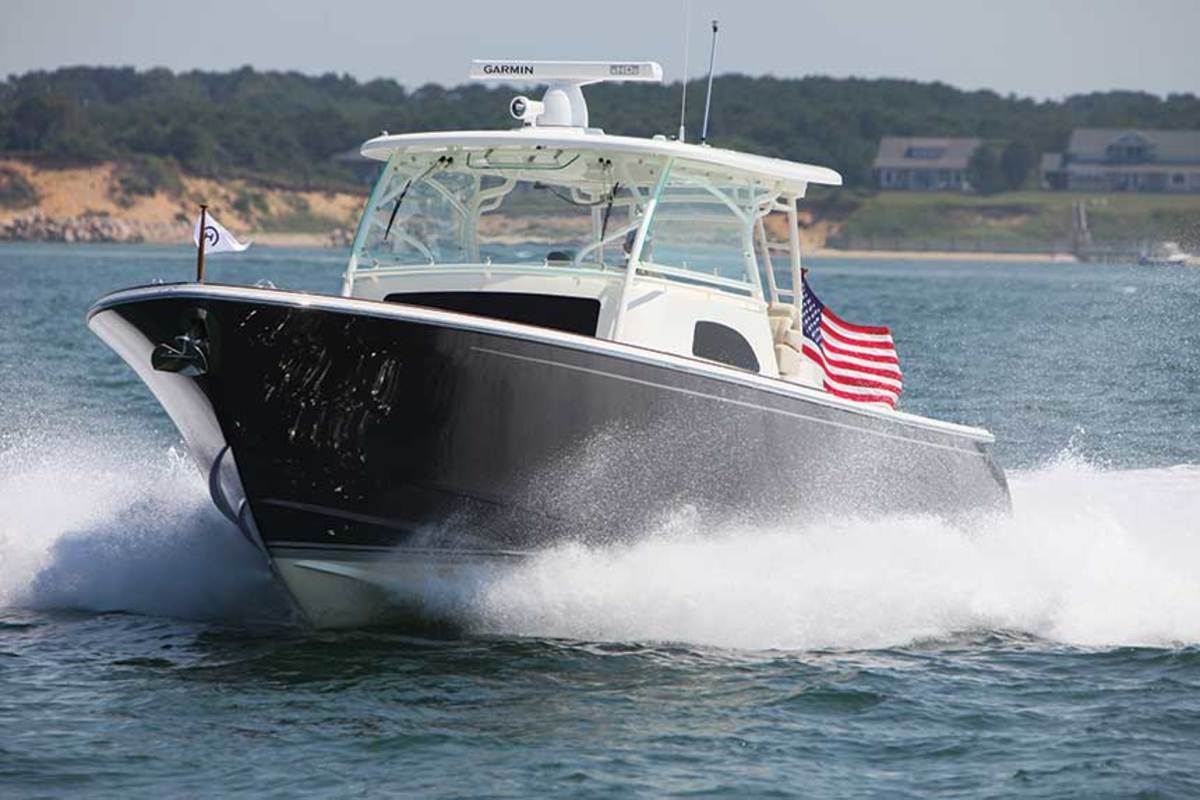 Tested: Hinckley's Sport Boat 40c - Power & Motoryacht