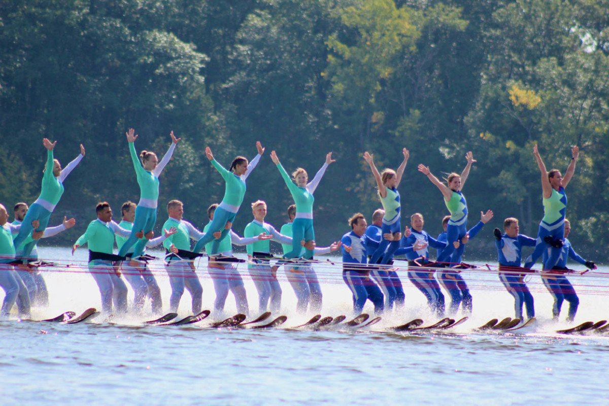 Suzuki Marine Helps Set Waterskiing World Record - Soundings Online