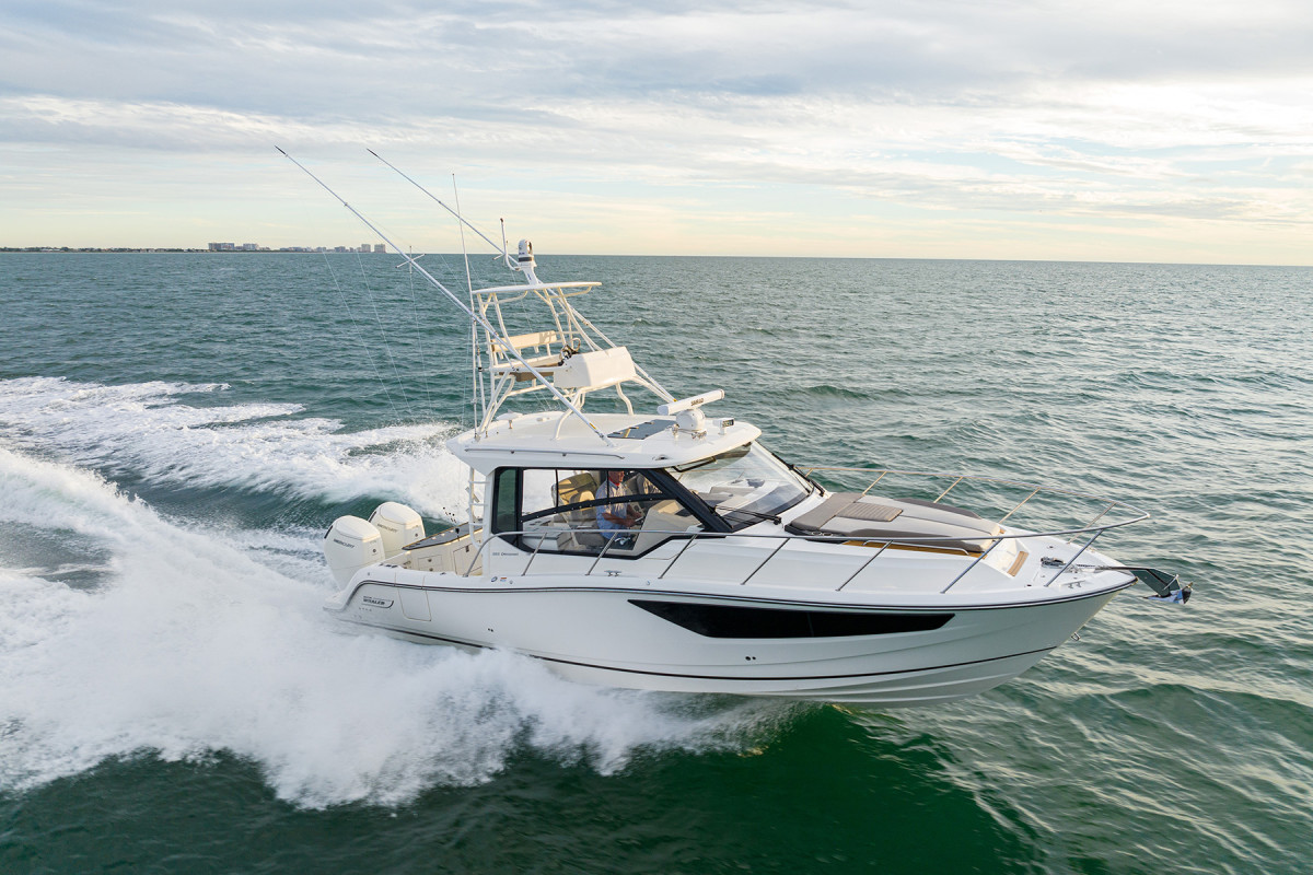 Boston Whaler 365 Conquest - Soundings Online