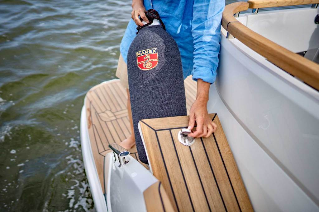 Fender storage on the inside of a boat