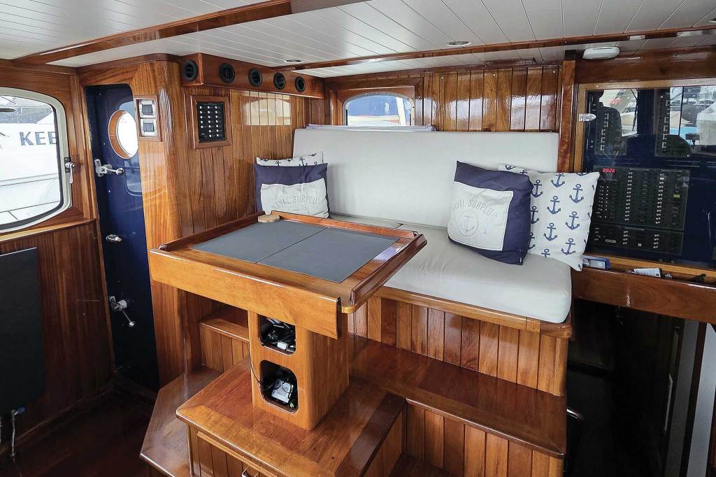 The lounge abaft the helm.