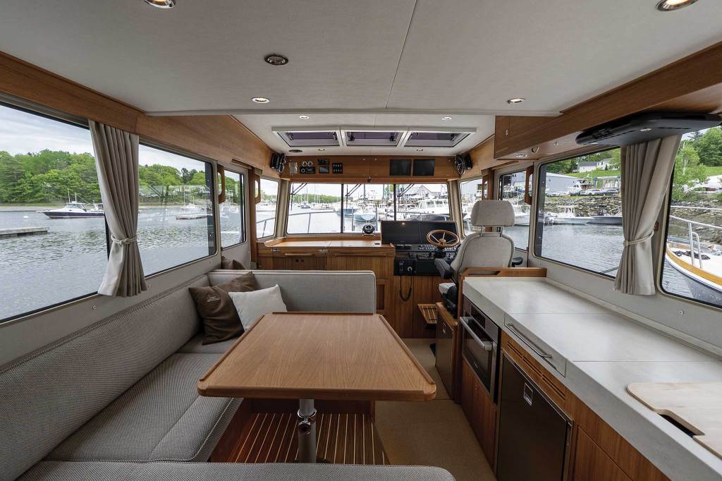 Natural light and views fill the salon in the pilothouse.