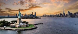 Tie up in Jersey City for views of the New York skyline, or in Manhattan to take in the Big Apple’s vibrant energy and culture. Adobe Stock